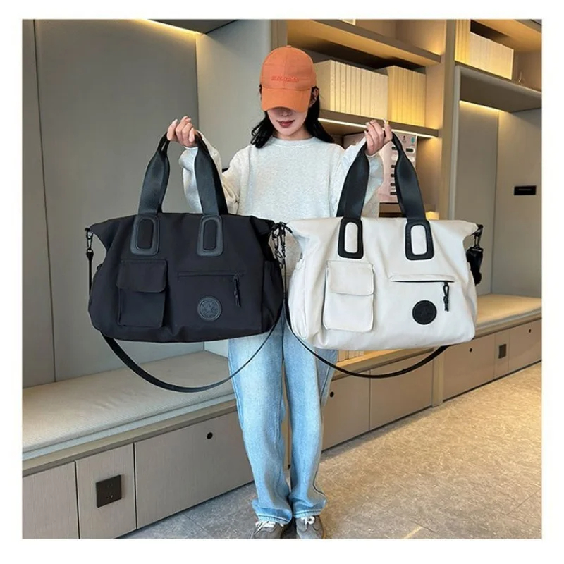 Women Large Capacity Short Trip Bag Lightweight Luggage Gym Storage Bag - Image 9